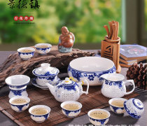 瓷都匠心，美妝雅韻 景德鎮(zhèn)玲瓏茶杯與精選化妝品推薦